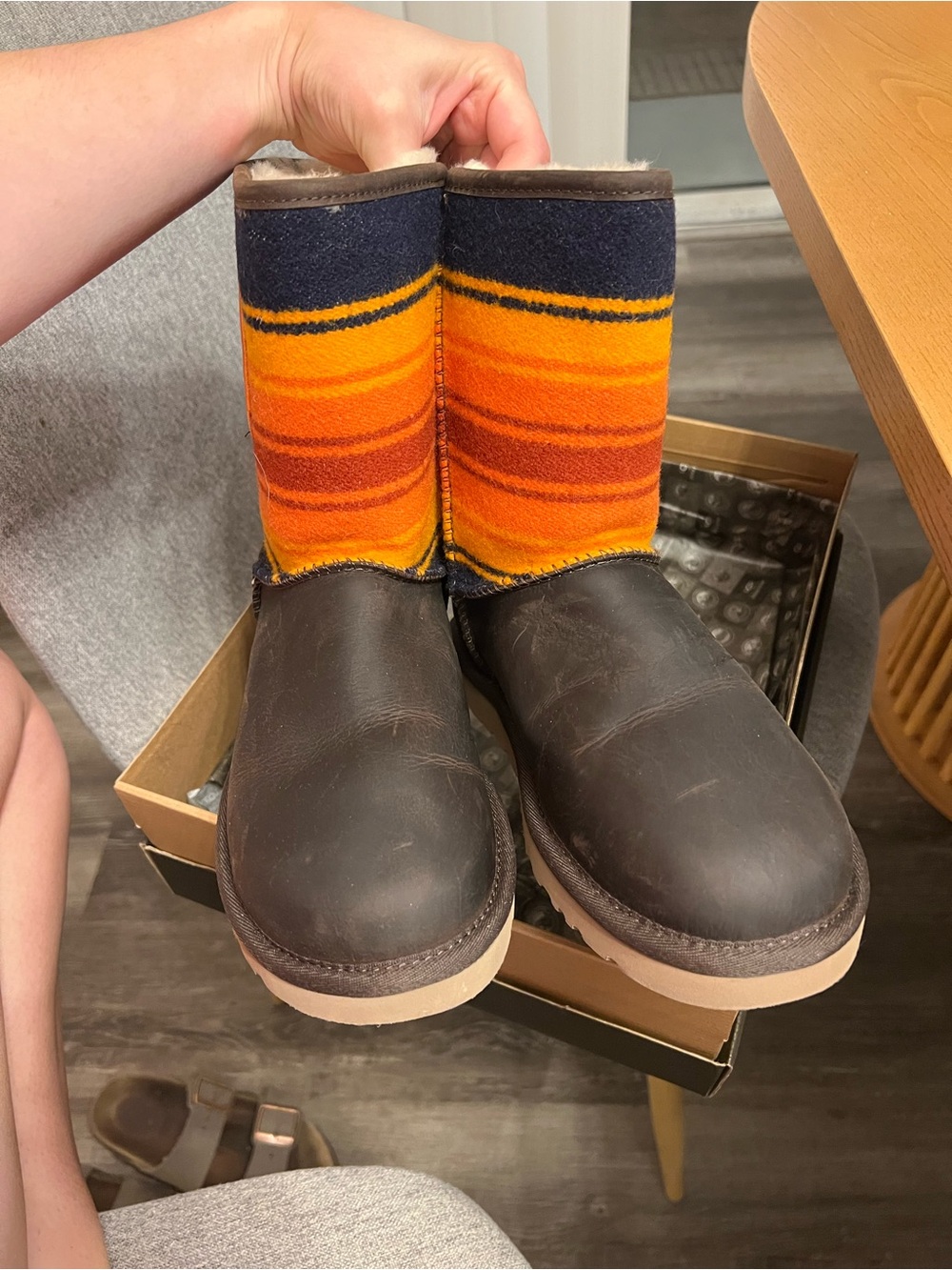 Pendleton UGG Orange, Navy & Brown women’s Boot - Picture 5 of 8